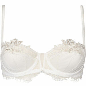 Soutien-gorge corbeille