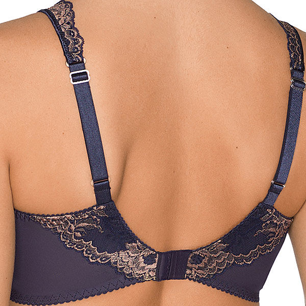 photo n°2 : Soutien-gorge à armatures