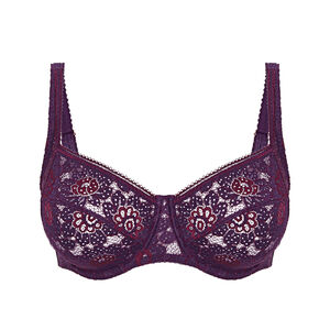 Squared neckline full cup bra